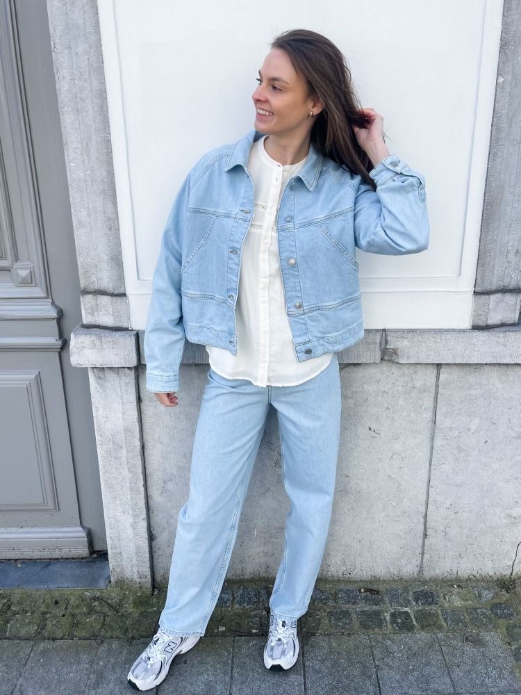 Selected Femme  SLFHAZEL LI BLUE JACKET Jeans